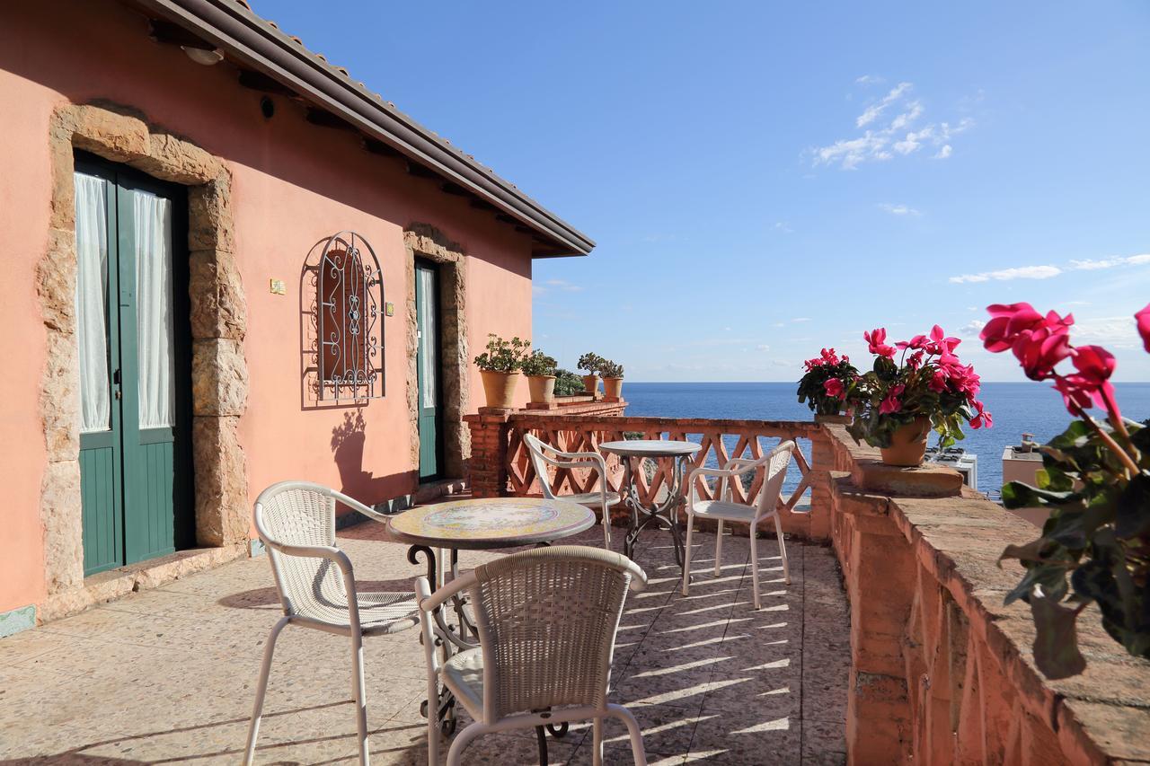 Villino Gallodoro Hotel