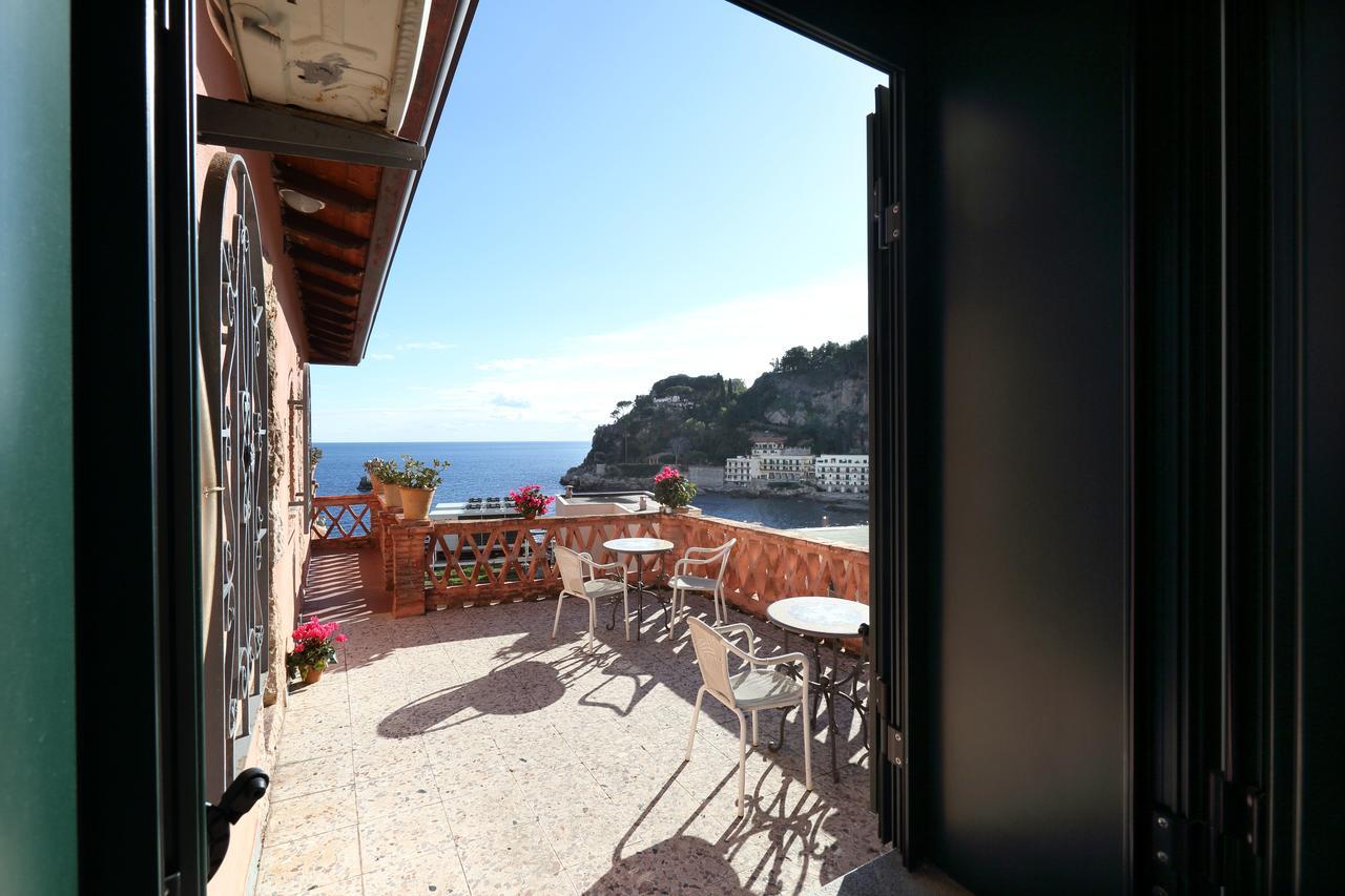 Villino Gallodoro Hotel